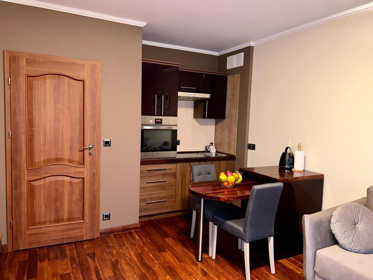 Mala Italia Apartments Breslavia Esterno foto