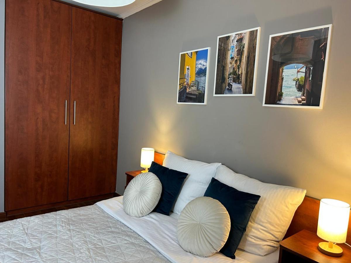 Mala Italia Apartments Breslavia Esterno foto