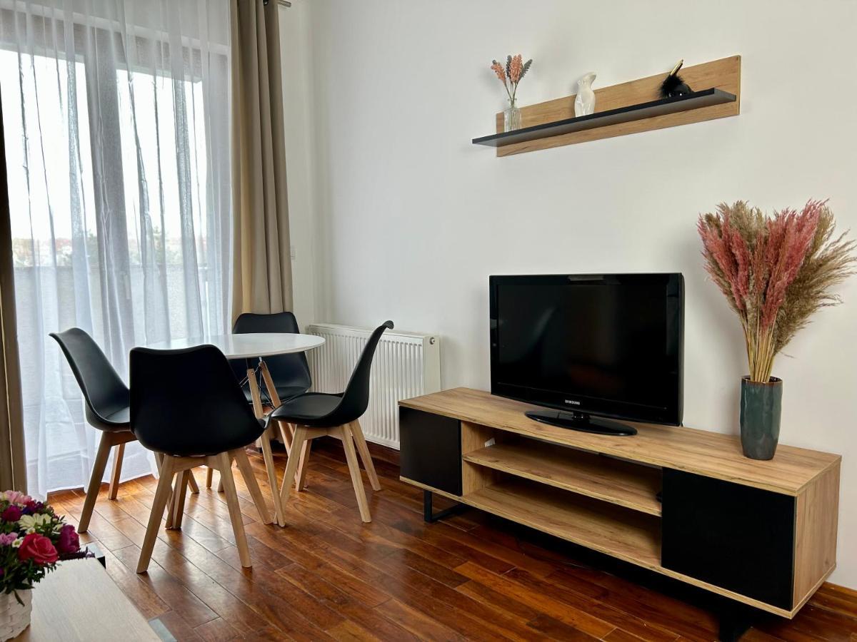 Mala Italia Apartments Breslavia Esterno foto