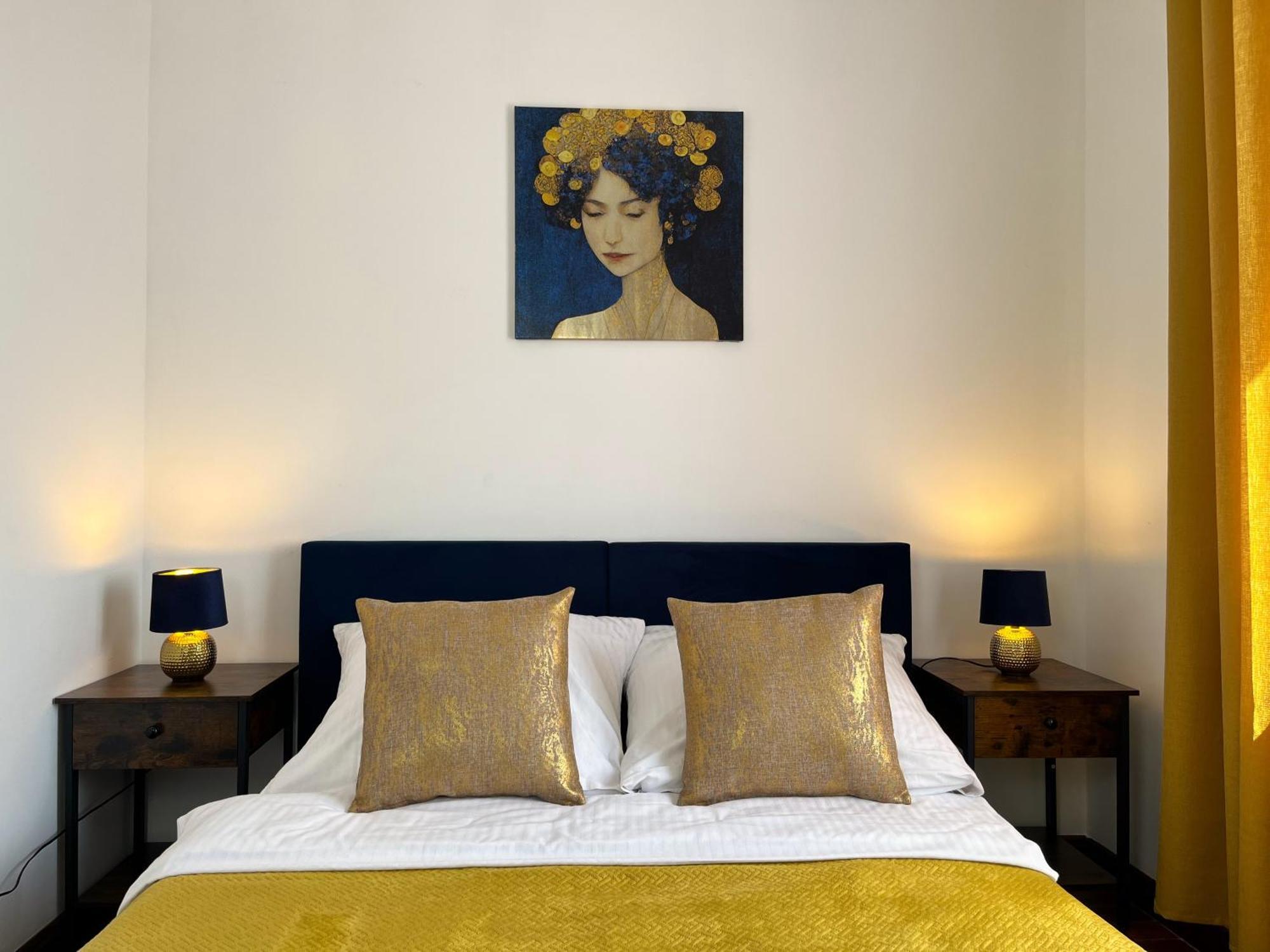 Mala Italia Apartments Breslavia Esterno foto