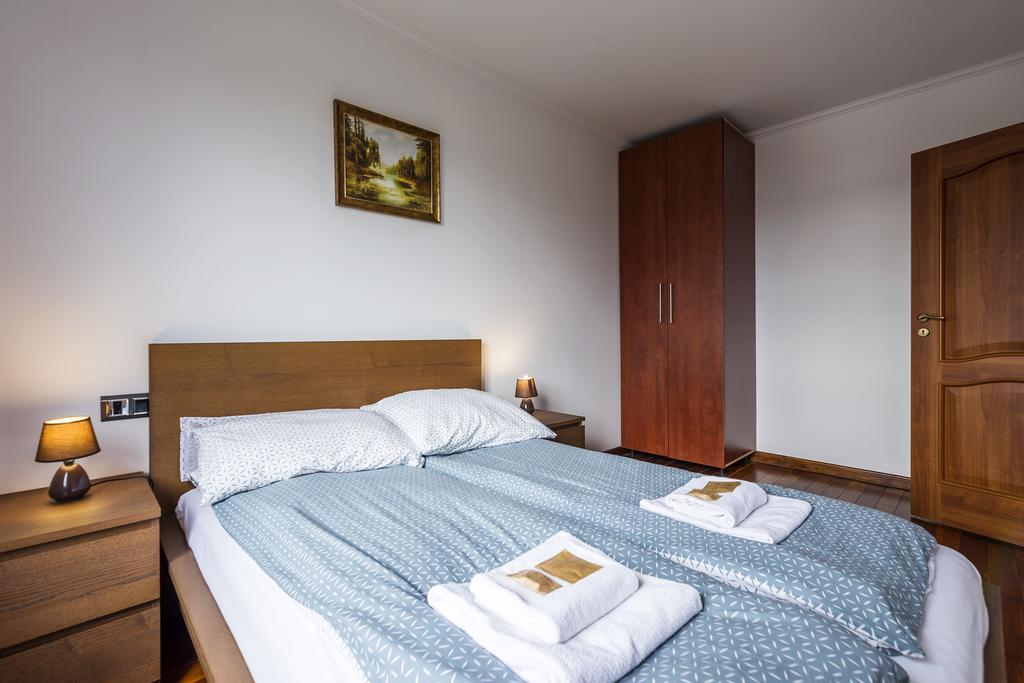 Mala Italia Apartments Breslavia Esterno foto