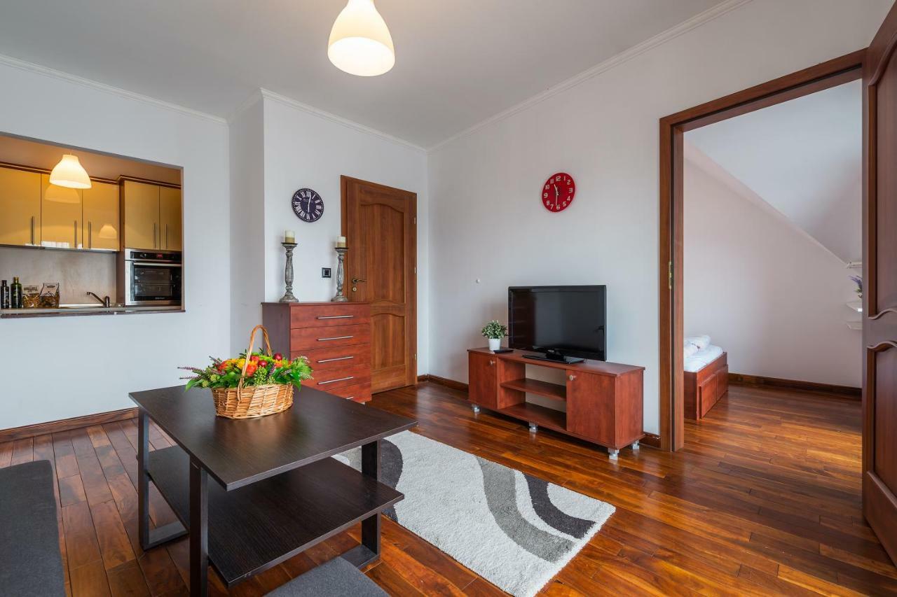 Mala Italia Apartments Breslavia Esterno foto