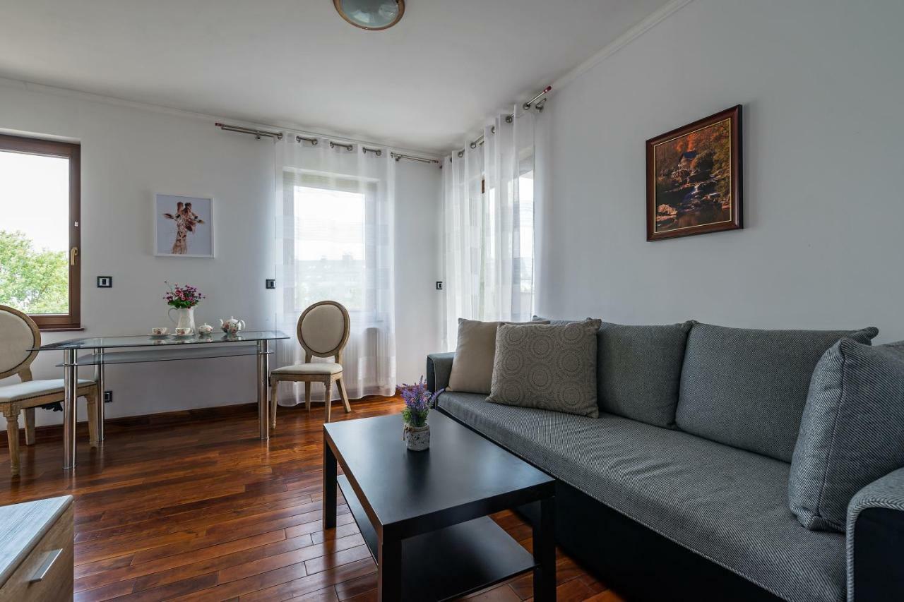 Mala Italia Apartments Breslavia Esterno foto