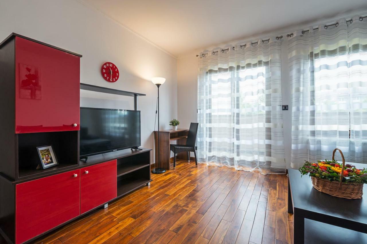 Mala Italia Apartments Breslavia Esterno foto